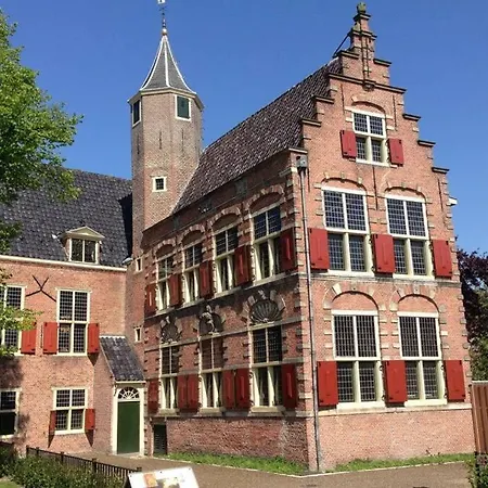 Centrum - Green Cheese Berrie * Alkmaar